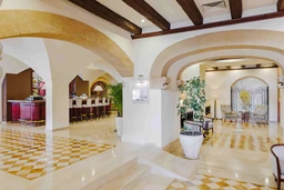 Arkın Colony Hotel